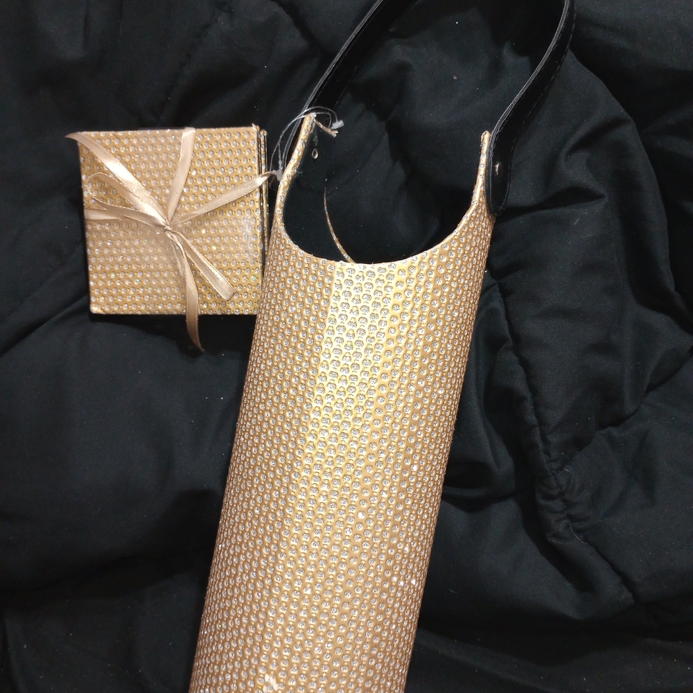 Gold Textured Wine Tote with Gift Box